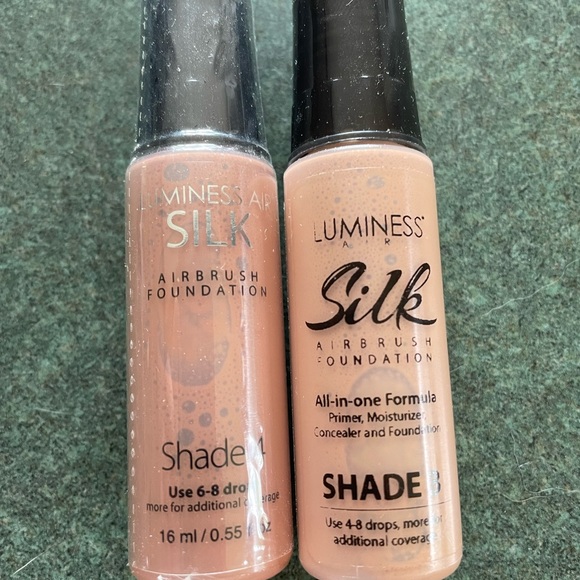 Lumpiness Airbrush Makeup Starter Kit - Picture 4 of 4